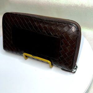 Bottega Veneta Brown Intrecciato Woven Leather Zip Around Wallet